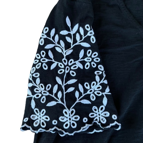 Chico’s Embroidered Lace Sleeve Black V-Neck Shift Dress Cotton Slub Pockets 12 - Picture 7 of 15